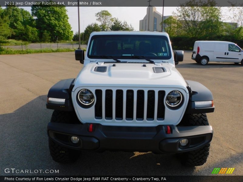 Bright White / Black 2021 Jeep Gladiator Rubicon 4x4