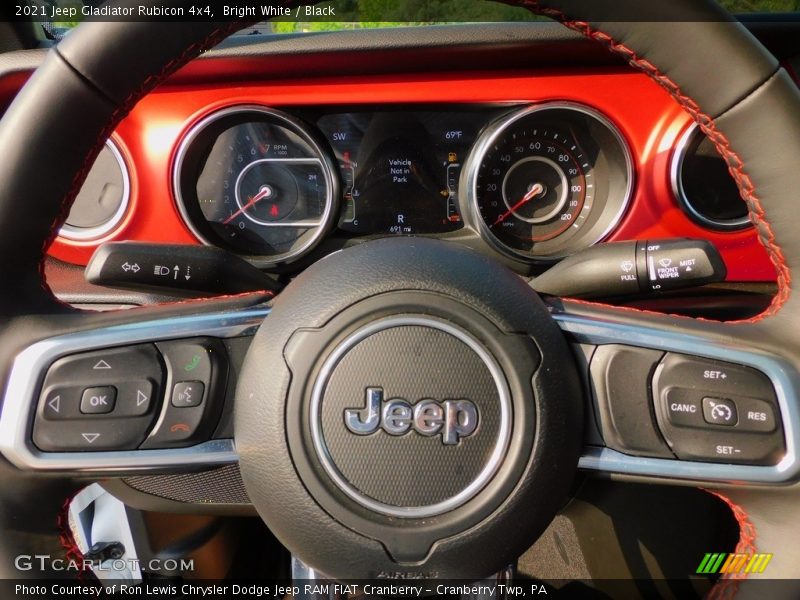 Bright White / Black 2021 Jeep Gladiator Rubicon 4x4