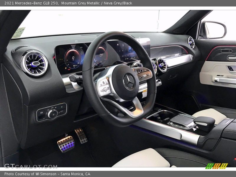 Mountain Grey Metallic / Neva Grey/Black 2021 Mercedes-Benz GLB 250