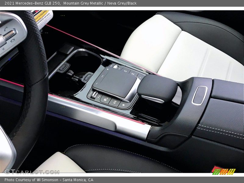 Mountain Grey Metallic / Neva Grey/Black 2021 Mercedes-Benz GLB 250