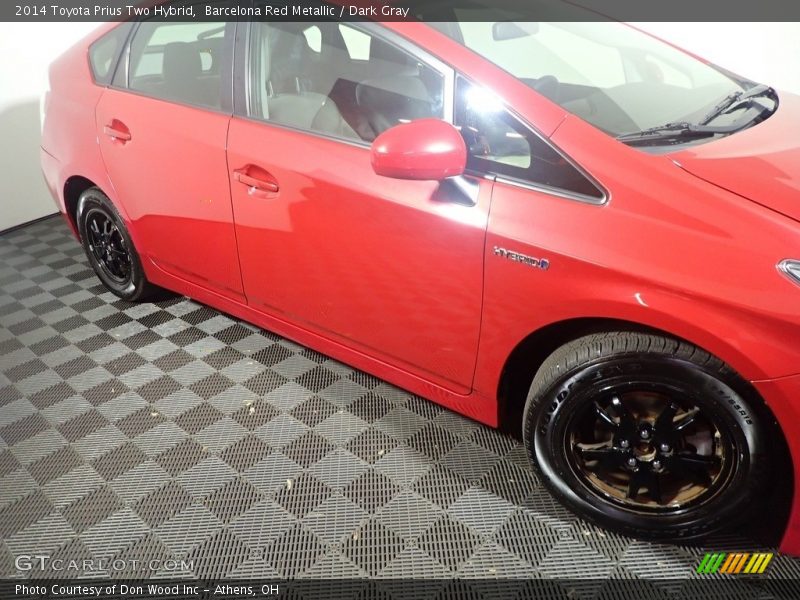 Barcelona Red Metallic / Dark Gray 2014 Toyota Prius Two Hybrid