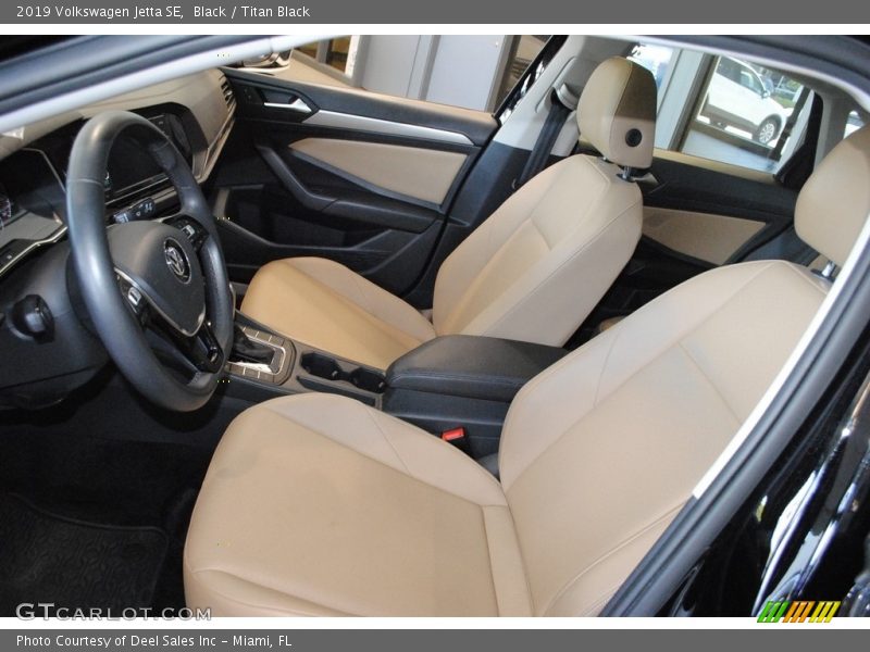 Black / Titan Black 2019 Volkswagen Jetta SE