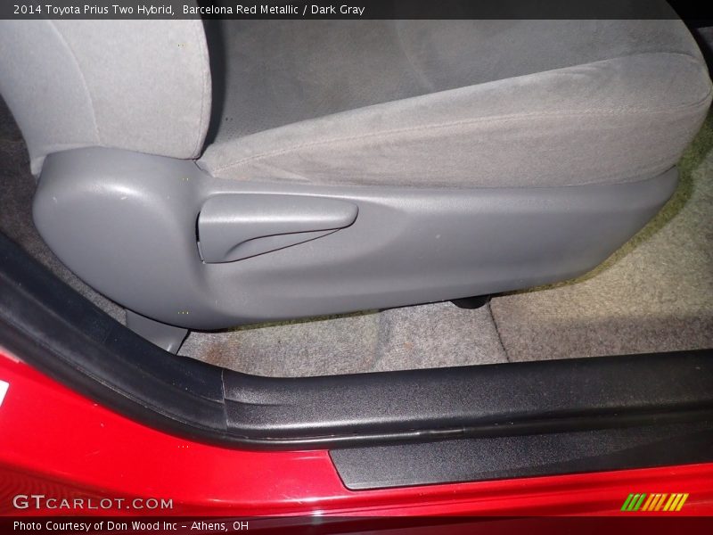 Barcelona Red Metallic / Dark Gray 2014 Toyota Prius Two Hybrid