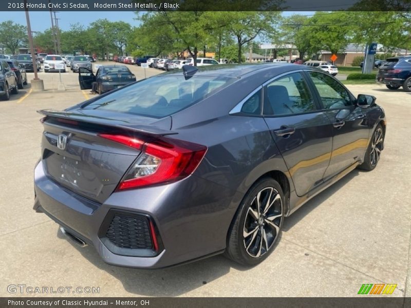 Modern Steel Metallic / Black 2018 Honda Civic Si Sedan