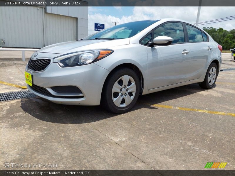 Silky Silver / Black 2016 Kia Forte LX Sedan