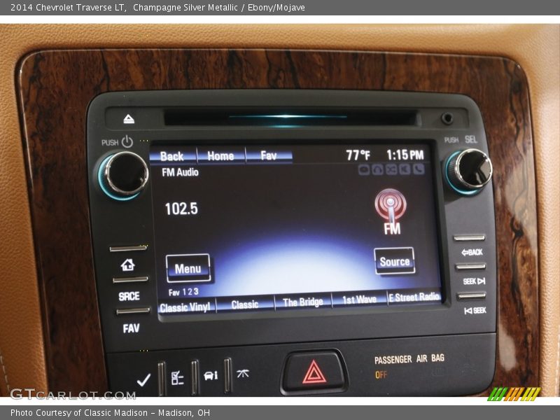 Champagne Silver Metallic / Ebony/Mojave 2014 Chevrolet Traverse LT