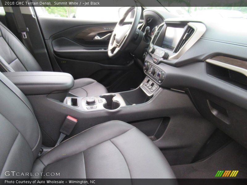 Summit White / ­Jet Black 2018 GMC Terrain Denali