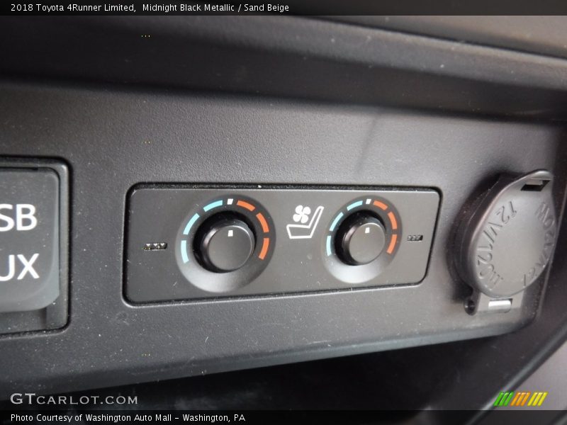 Midnight Black Metallic / Sand Beige 2018 Toyota 4Runner Limited