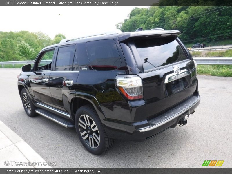Midnight Black Metallic / Sand Beige 2018 Toyota 4Runner Limited