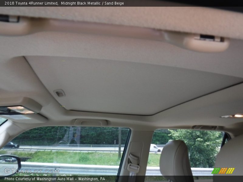 Midnight Black Metallic / Sand Beige 2018 Toyota 4Runner Limited