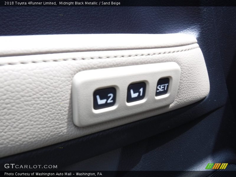 Midnight Black Metallic / Sand Beige 2018 Toyota 4Runner Limited