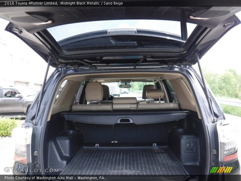 Midnight Black Metallic / Sand Beige 2018 Toyota 4Runner Limited