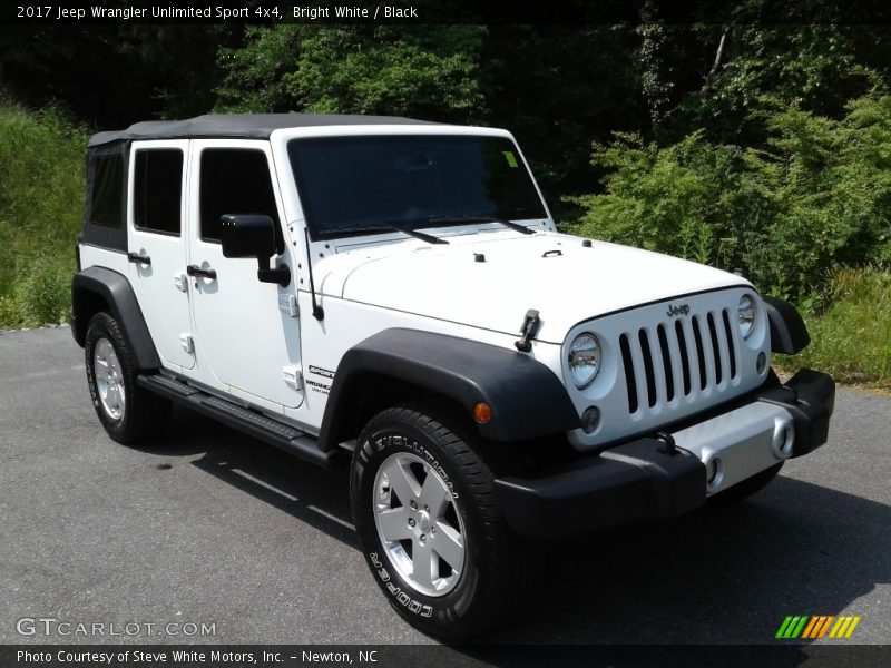 Bright White / Black 2017 Jeep Wrangler Unlimited Sport 4x4