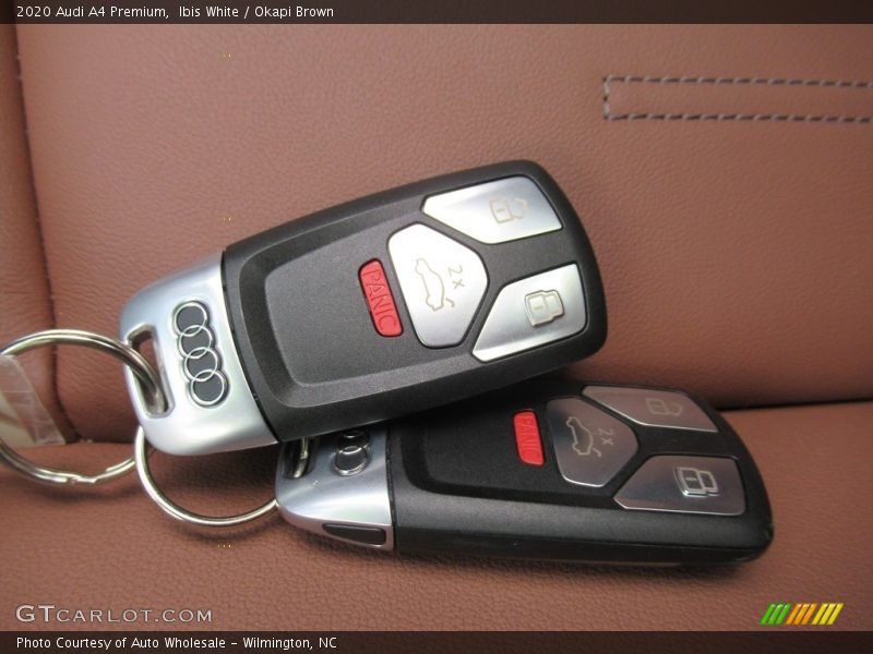 Ibis White / Okapi Brown 2020 Audi A4 Premium