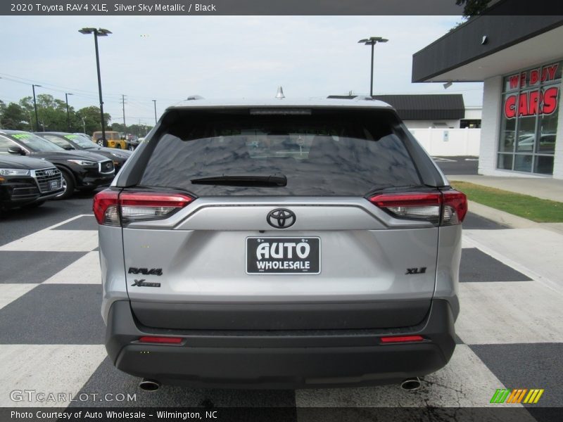Silver Sky Metallic / Black 2020 Toyota RAV4 XLE