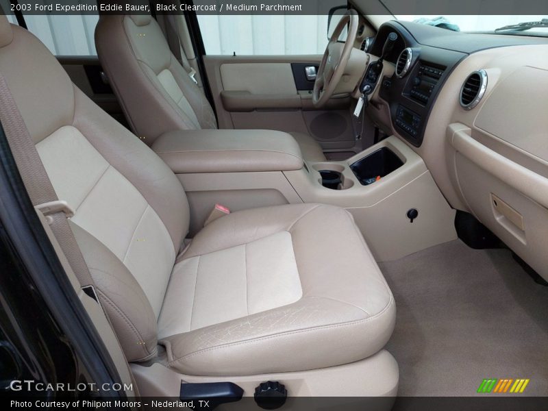 Black Clearcoat / Medium Parchment 2003 Ford Expedition Eddie Bauer