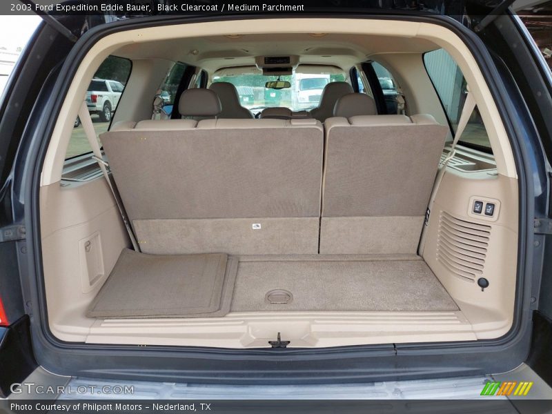 Black Clearcoat / Medium Parchment 2003 Ford Expedition Eddie Bauer