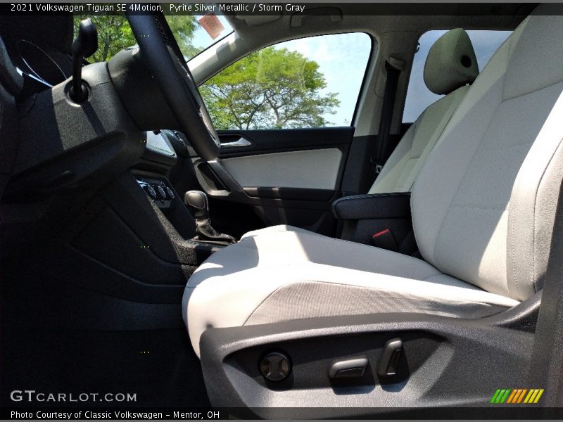 Pyrite Silver Metallic / Storm Gray 2021 Volkswagen Tiguan SE 4Motion