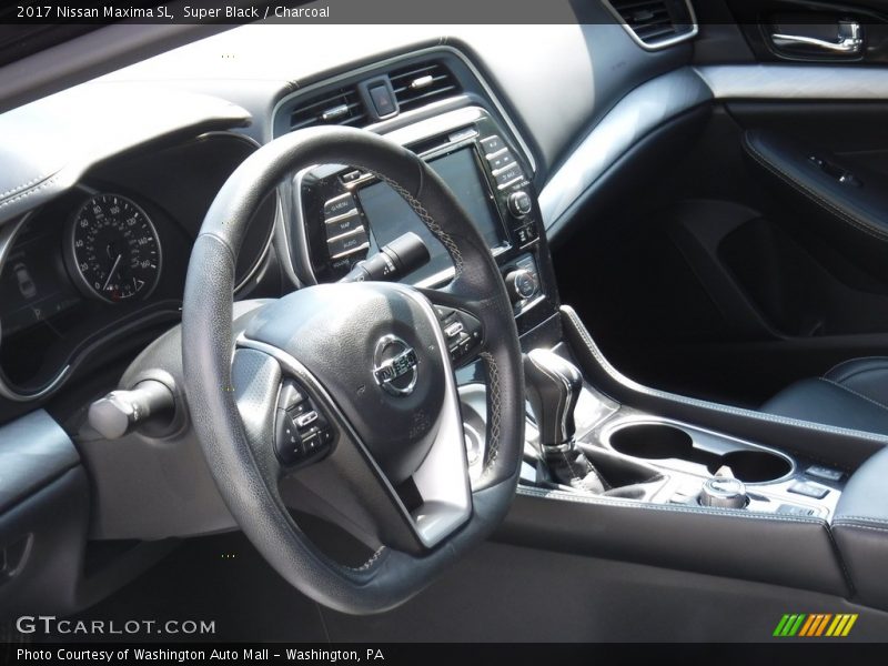 Super Black / Charcoal 2017 Nissan Maxima SL