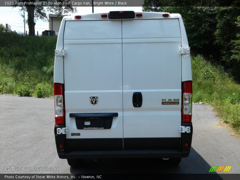 Bright White / Black 2021 Ram ProMaster 2500 High Roof Cargo Van