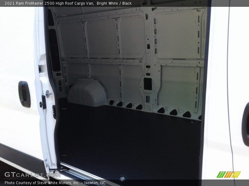 Bright White / Black 2021 Ram ProMaster 2500 High Roof Cargo Van