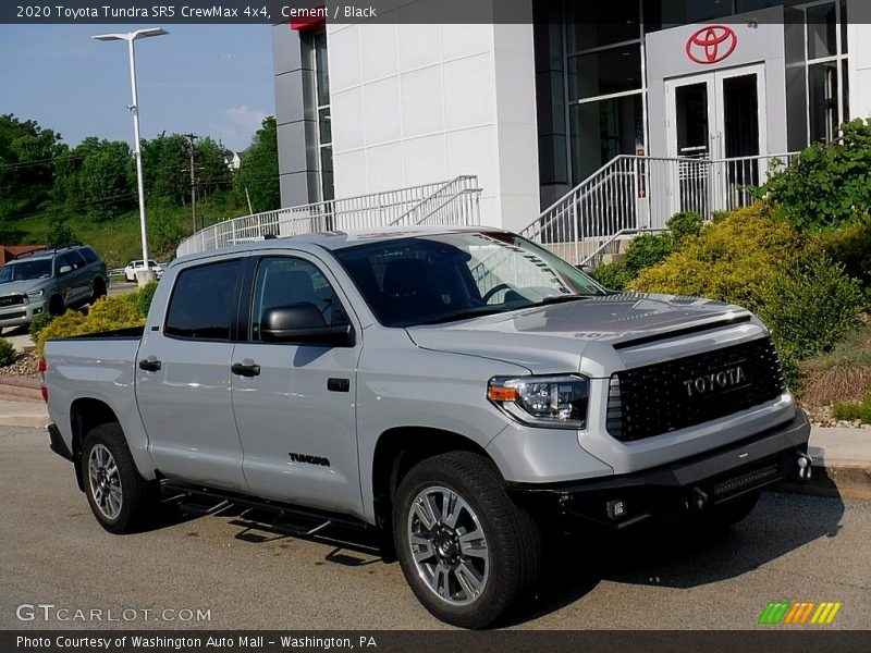 Front 3/4 View of 2020 Tundra SR5 CrewMax 4x4
