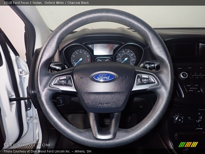 Oxford White / Charcoal Black 2018 Ford Focus S Sedan