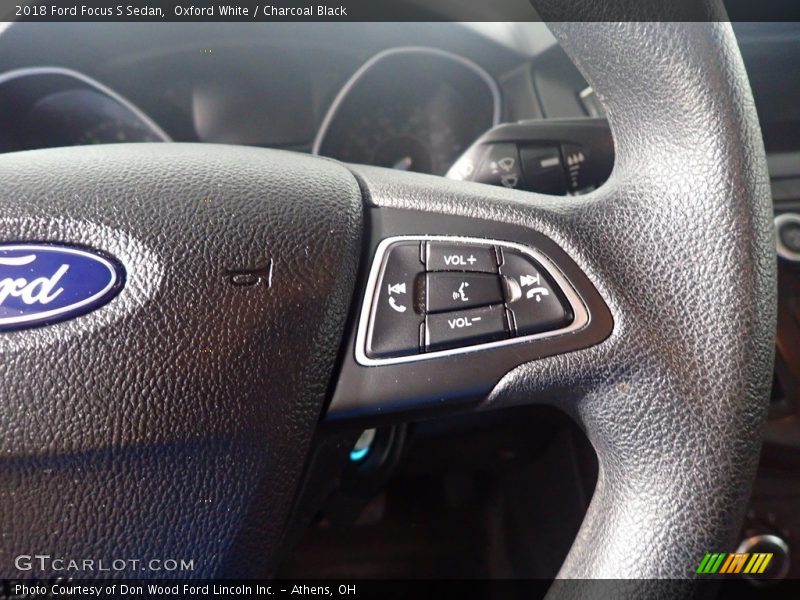 Oxford White / Charcoal Black 2018 Ford Focus S Sedan