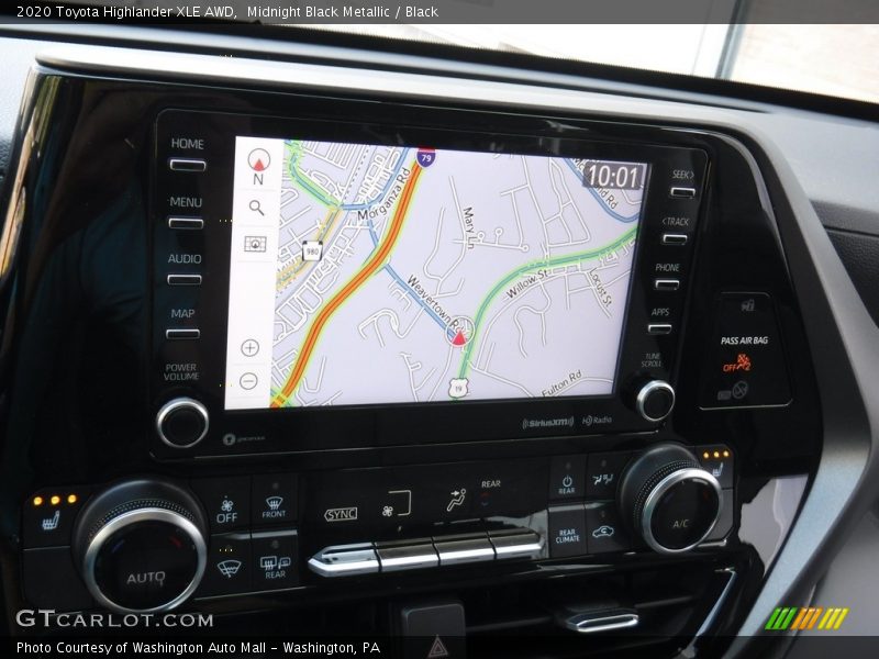 Midnight Black Metallic / Black 2020 Toyota Highlander XLE AWD