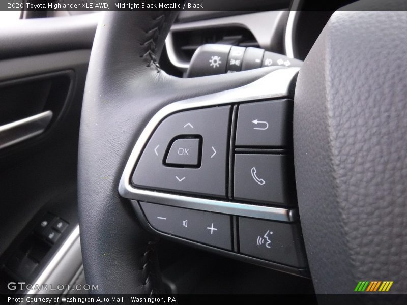 Midnight Black Metallic / Black 2020 Toyota Highlander XLE AWD