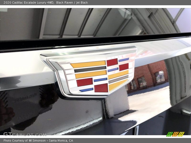  2020 Escalade Luxury 4WD Logo