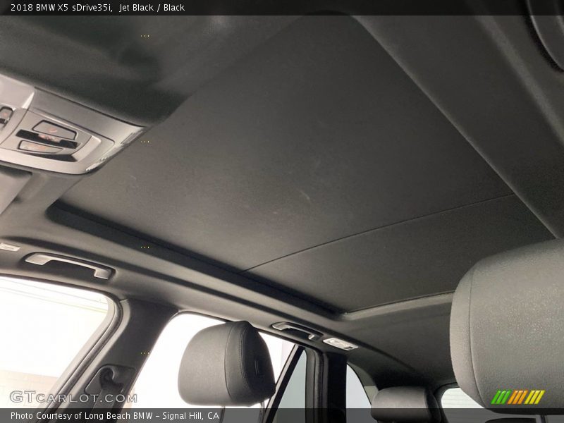 Jet Black / Black 2018 BMW X5 sDrive35i