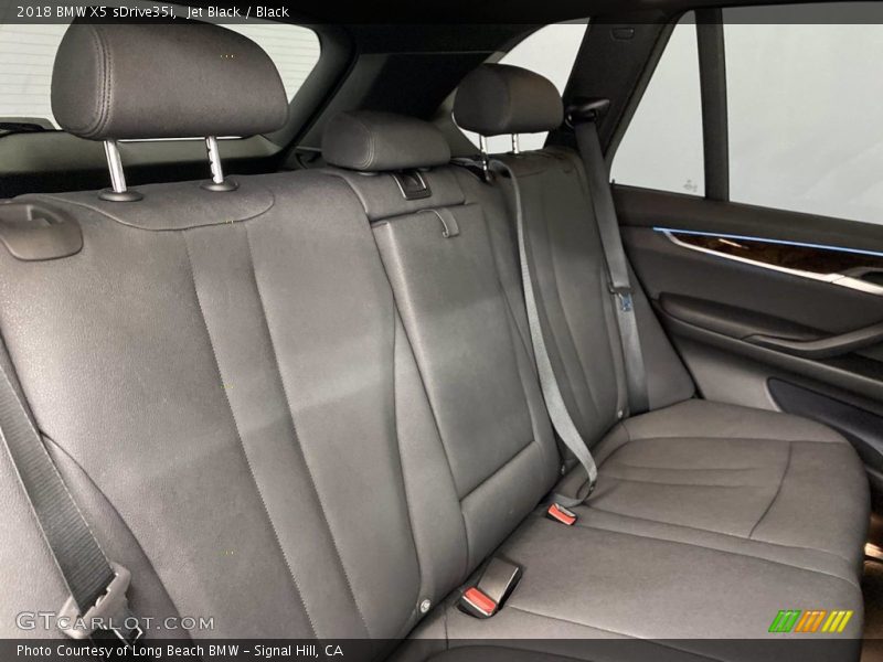 Jet Black / Black 2018 BMW X5 sDrive35i