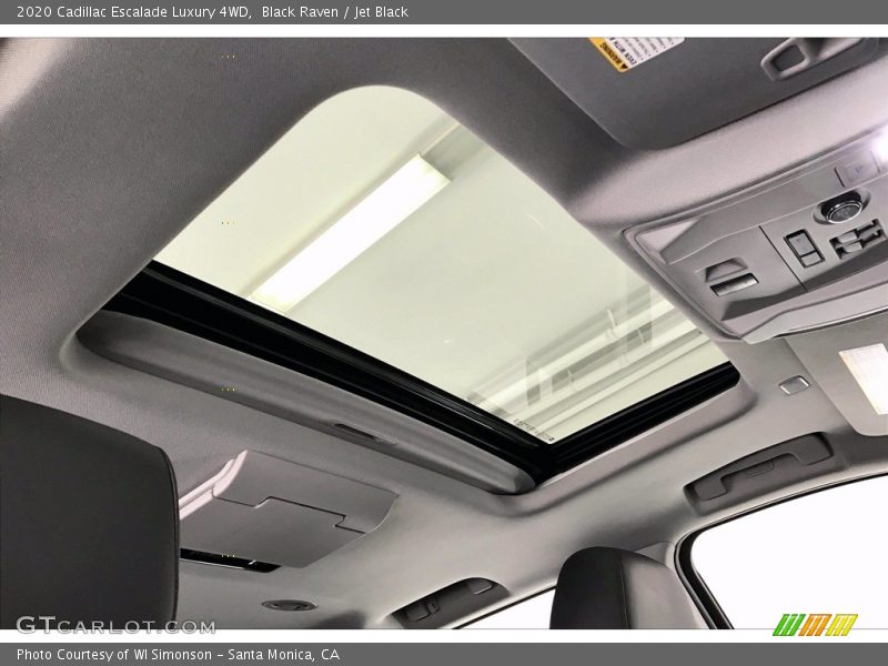 Sunroof of 2020 Escalade Luxury 4WD