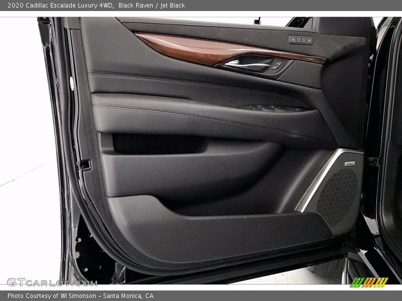 Door Panel of 2020 Escalade Luxury 4WD