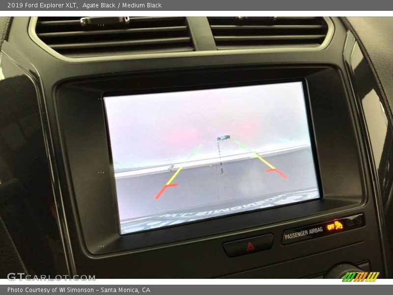 Agate Black / Medium Black 2019 Ford Explorer XLT