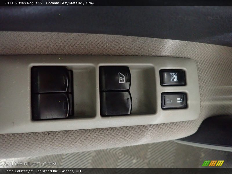 Gotham Gray Metallic / Gray 2011 Nissan Rogue SV