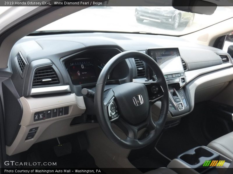 White Diamond Pearl / Beige 2019 Honda Odyssey EX-L