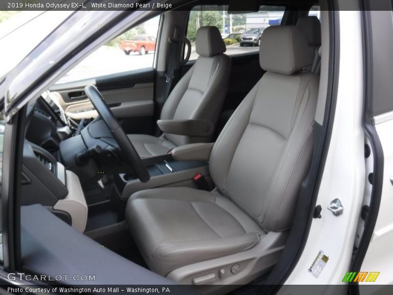 White Diamond Pearl / Beige 2019 Honda Odyssey EX-L