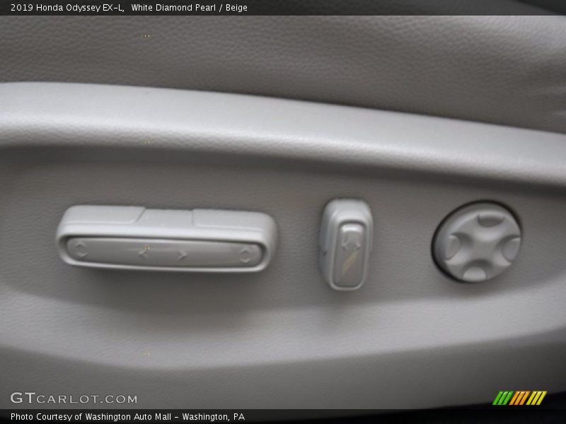 White Diamond Pearl / Beige 2019 Honda Odyssey EX-L