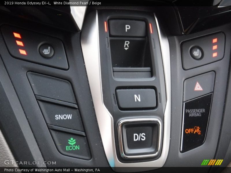 White Diamond Pearl / Beige 2019 Honda Odyssey EX-L