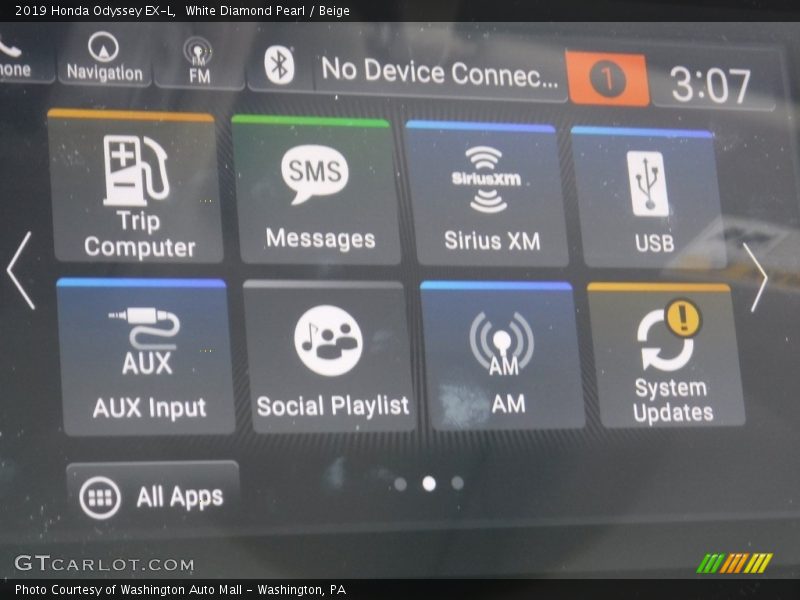 White Diamond Pearl / Beige 2019 Honda Odyssey EX-L