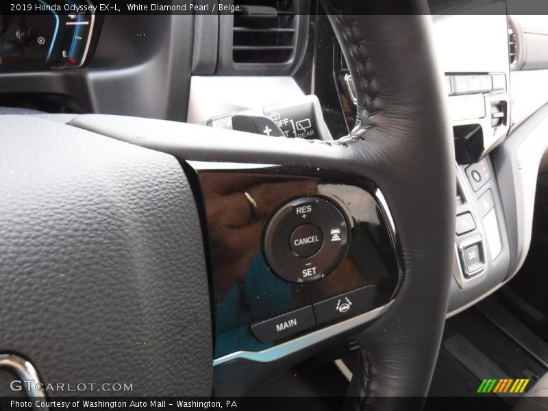 White Diamond Pearl / Beige 2019 Honda Odyssey EX-L