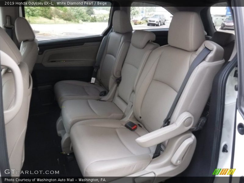 White Diamond Pearl / Beige 2019 Honda Odyssey EX-L