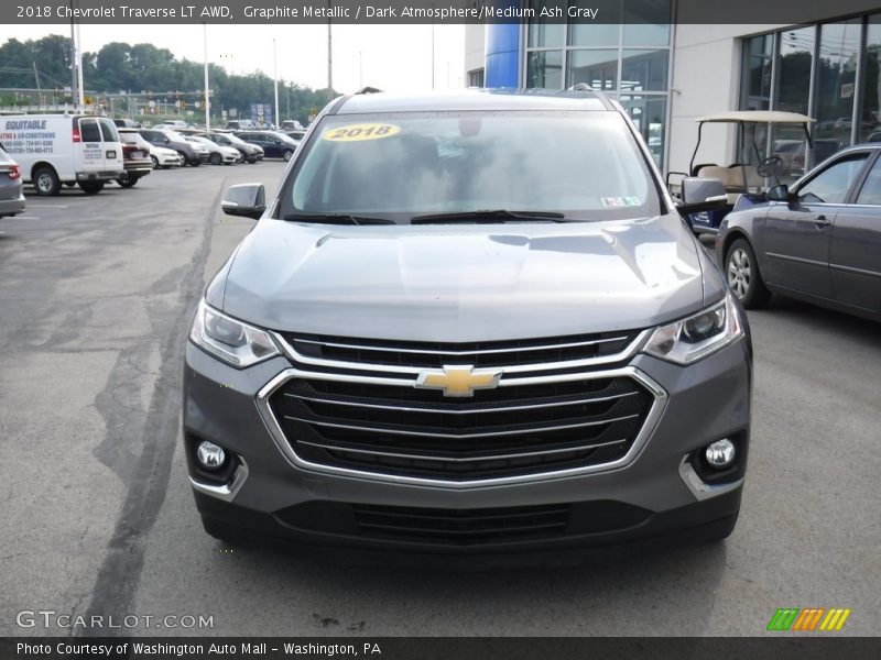 Graphite Metallic / Dark Atmosphere/Medium Ash Gray 2018 Chevrolet Traverse LT AWD