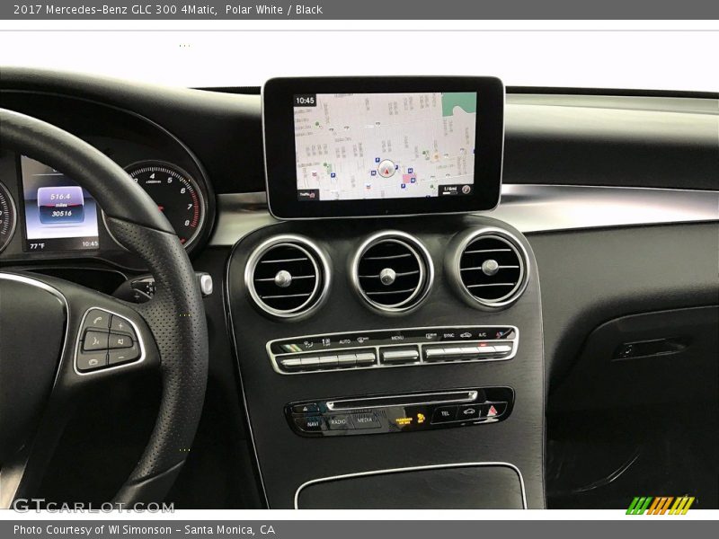 Polar White / Black 2017 Mercedes-Benz GLC 300 4Matic