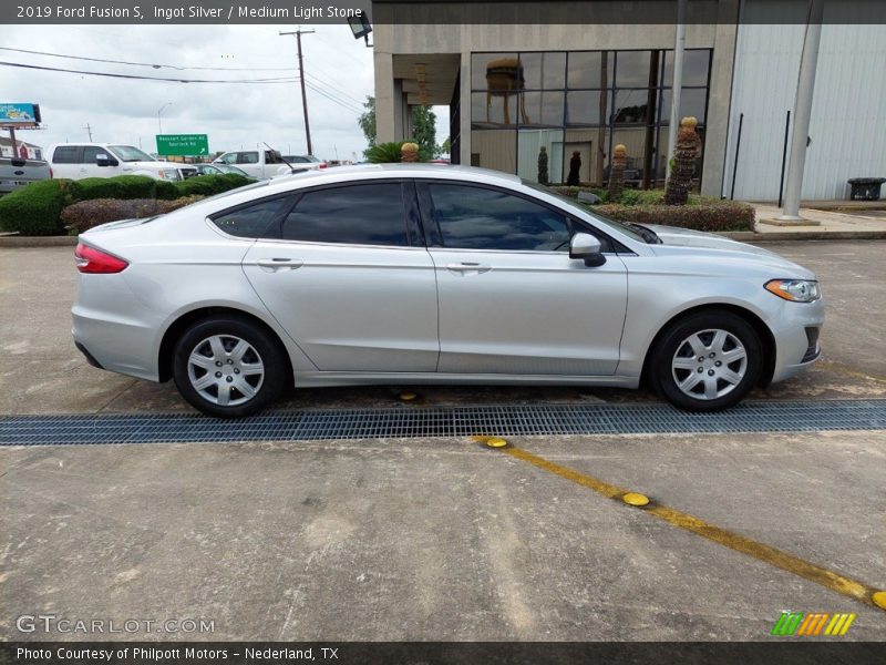 Ingot Silver / Medium Light Stone 2019 Ford Fusion S