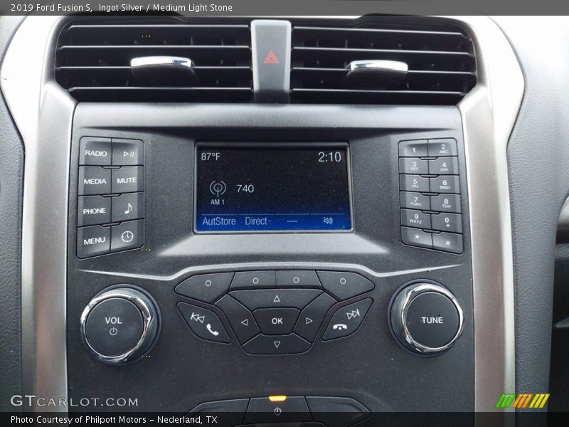 Ingot Silver / Medium Light Stone 2019 Ford Fusion S