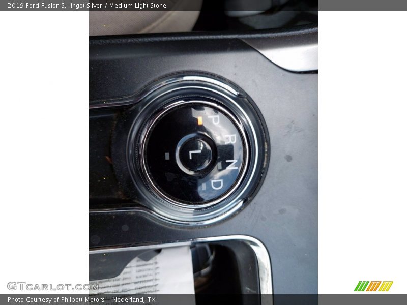 Ingot Silver / Medium Light Stone 2019 Ford Fusion S