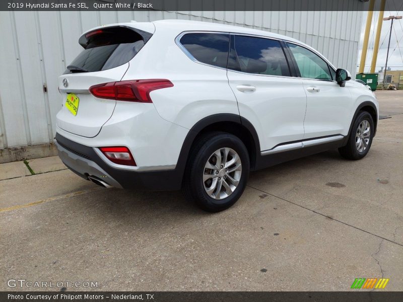 Quartz White / Black 2019 Hyundai Santa Fe SEL